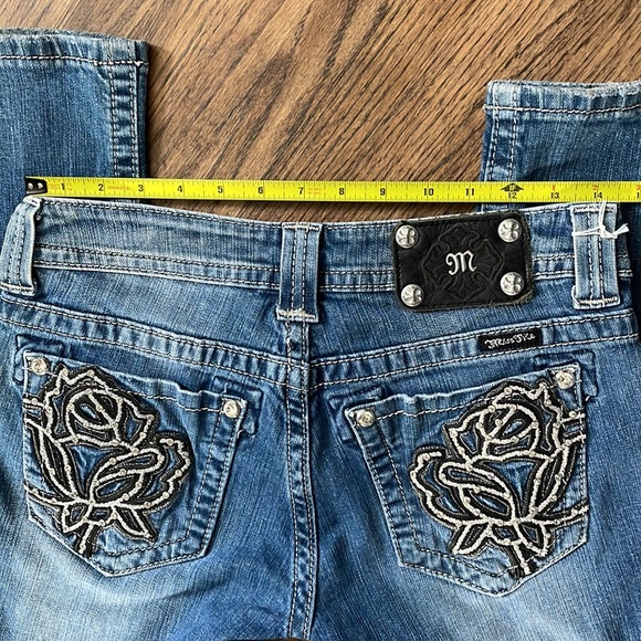 Miss Me Sz 28 Denim Boot Cut Jean Rose Pocket - Picture 5 of 16